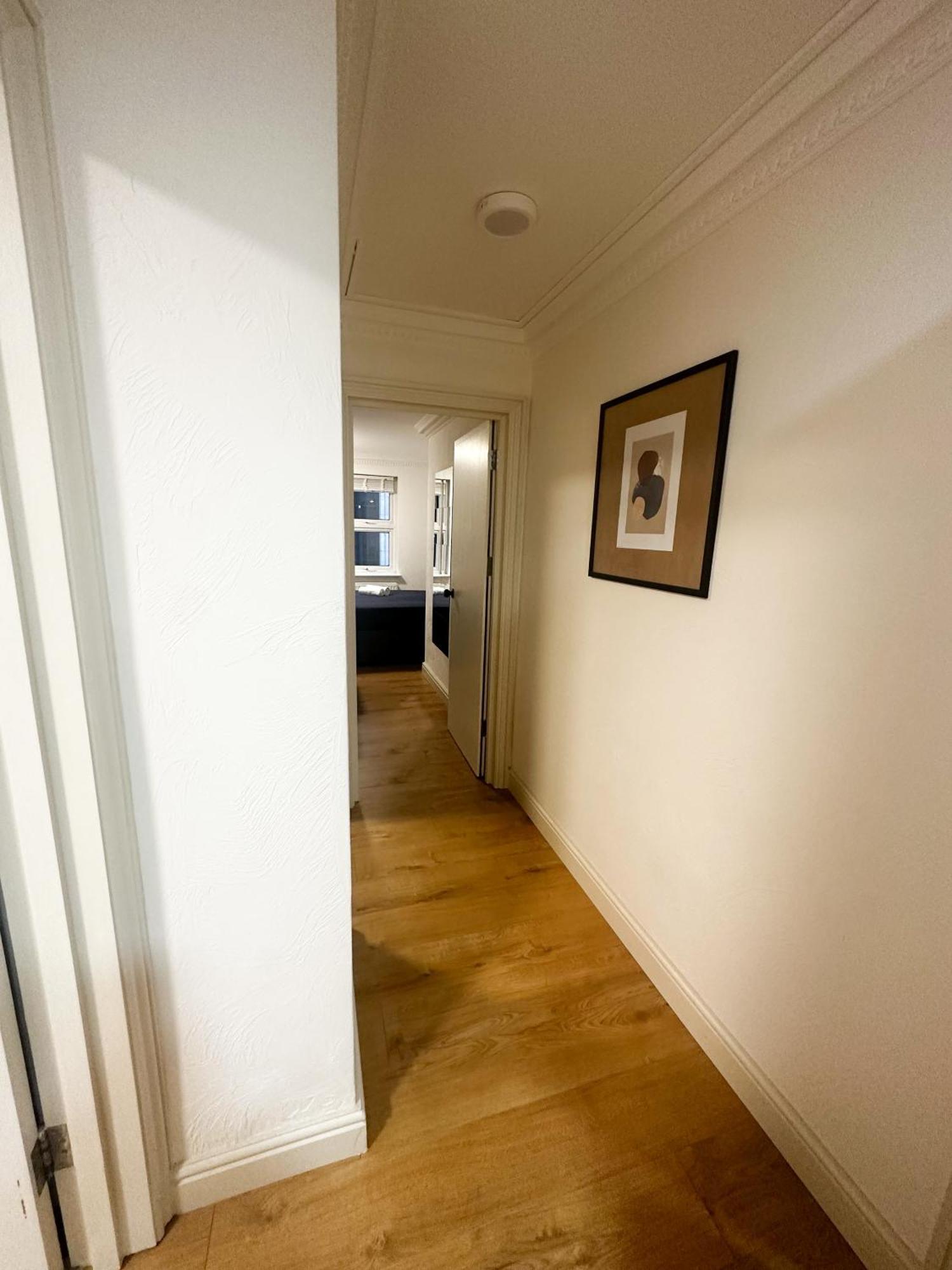 Flat 3 Stay In Aldgate Apartments London Exterior photo