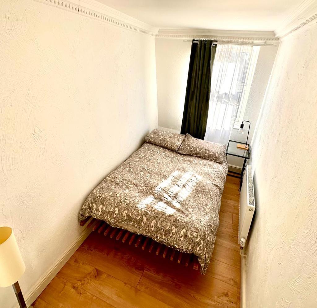 Flat 3 Stay In Aldgate Apartments London Exterior photo